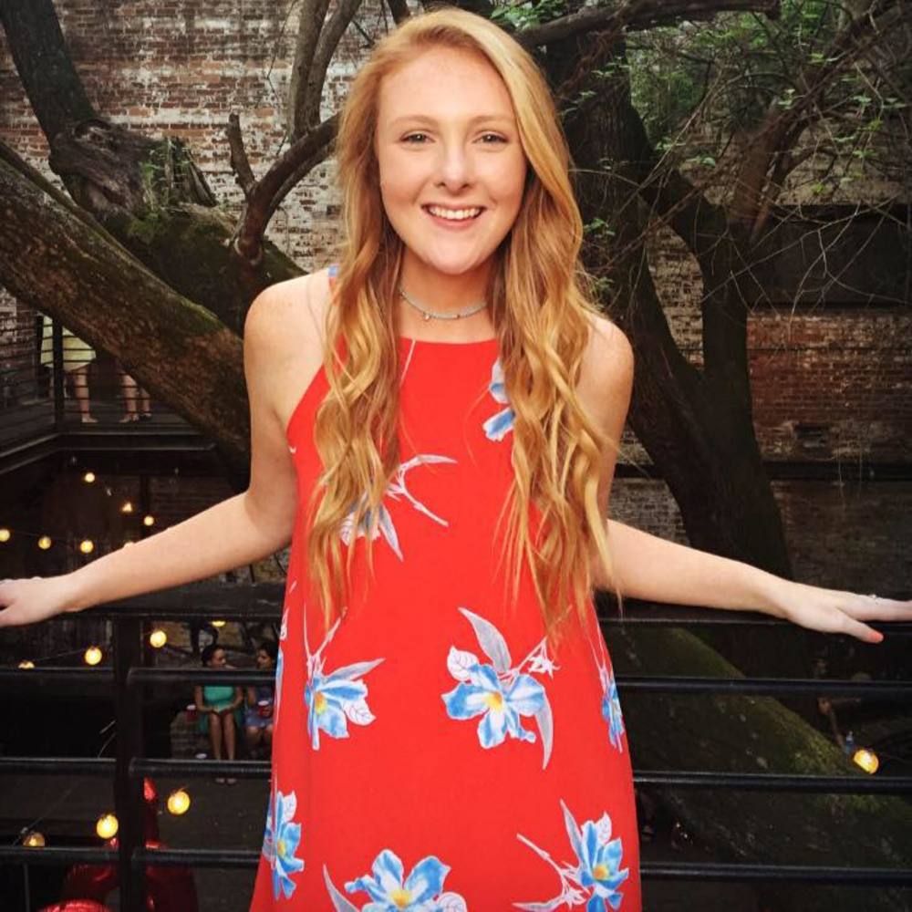 Meet your Posher, Ciara